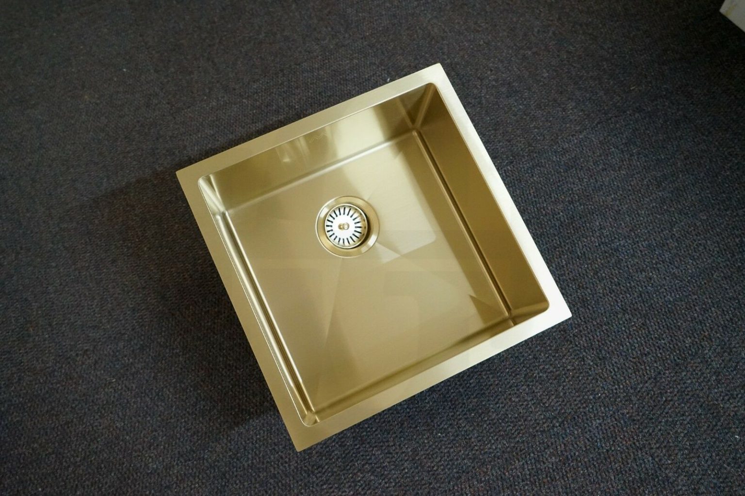 Caravan Sinks & Taps Caravan Renovation Series Ben & Michelle