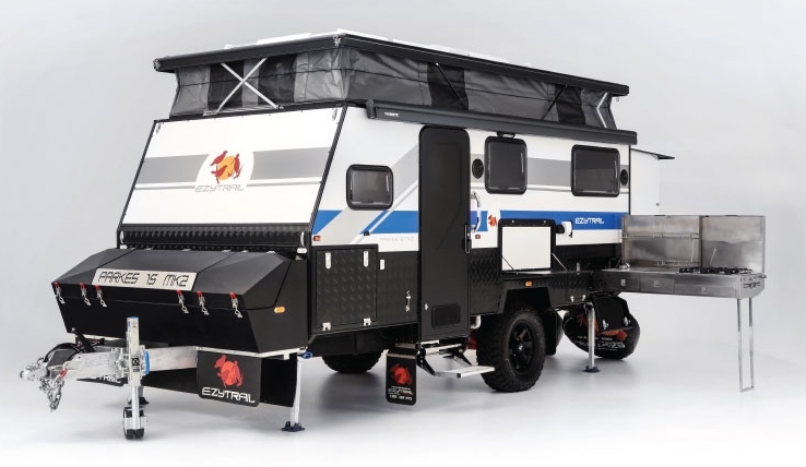 EzyTrail Hybrid Caravan Parkes 15 MK2 exterior.