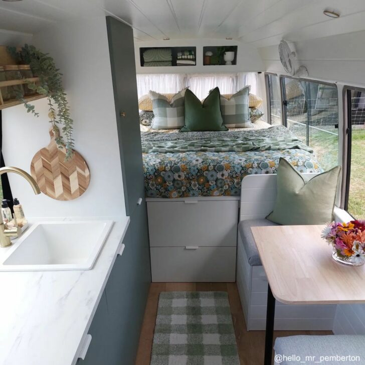 Hello Mr Pemberton A Toyota Coaster motorhome conversion Ben & Michelle